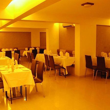 Hotel Tanish Residency Navi Mumbai Eksteriør billede
