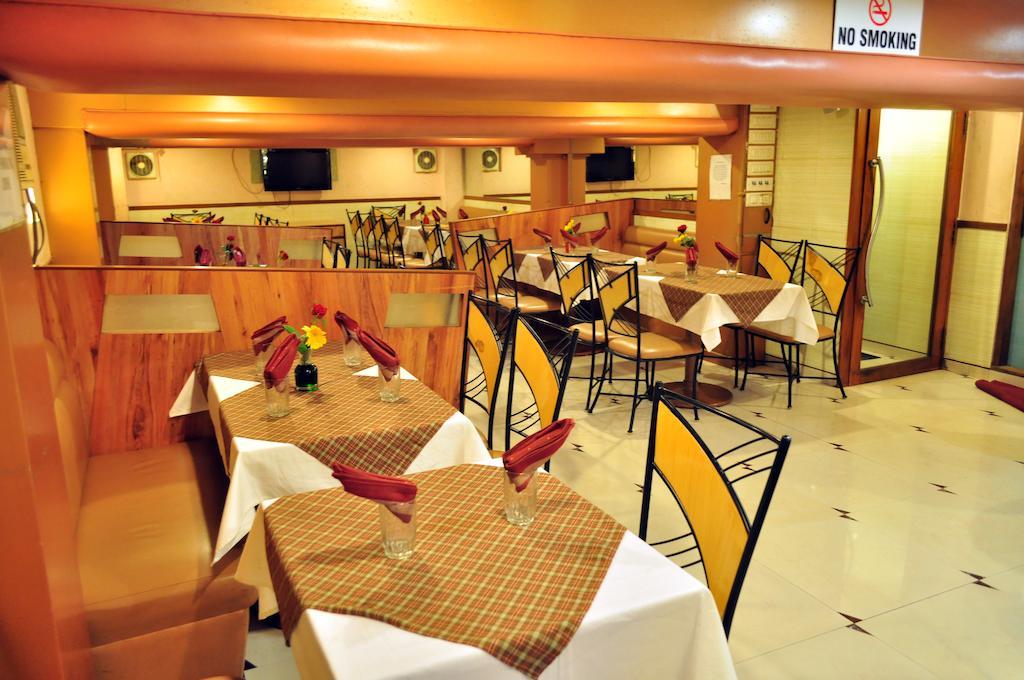 Hotel Tanish Residency Navi Mumbai Eksteriør billede