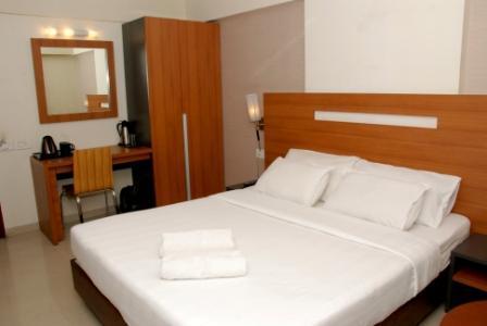 Hotel Tanish Residency Navi Mumbai Værelse billede